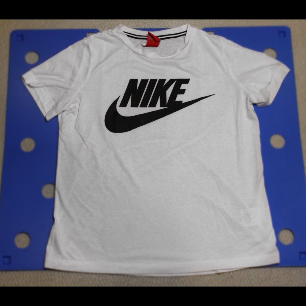 Nike Shirt